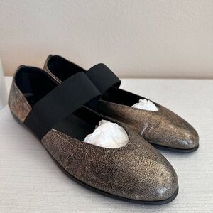 The Flexx Black Gold Leather Mary Jane elastic Strap Comfy Flats Women’s 11
